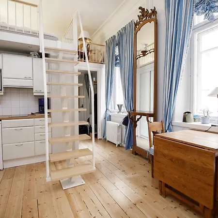 2ndhomes Iso Roobertinkatu 3 아파트